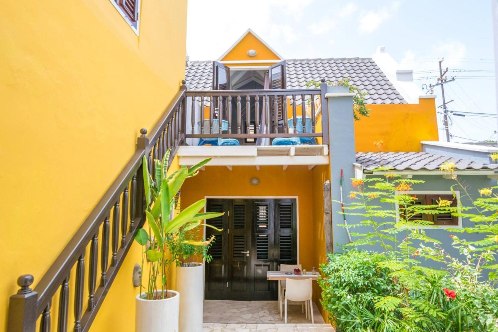 Bario Hotel Willemstad Camera foto